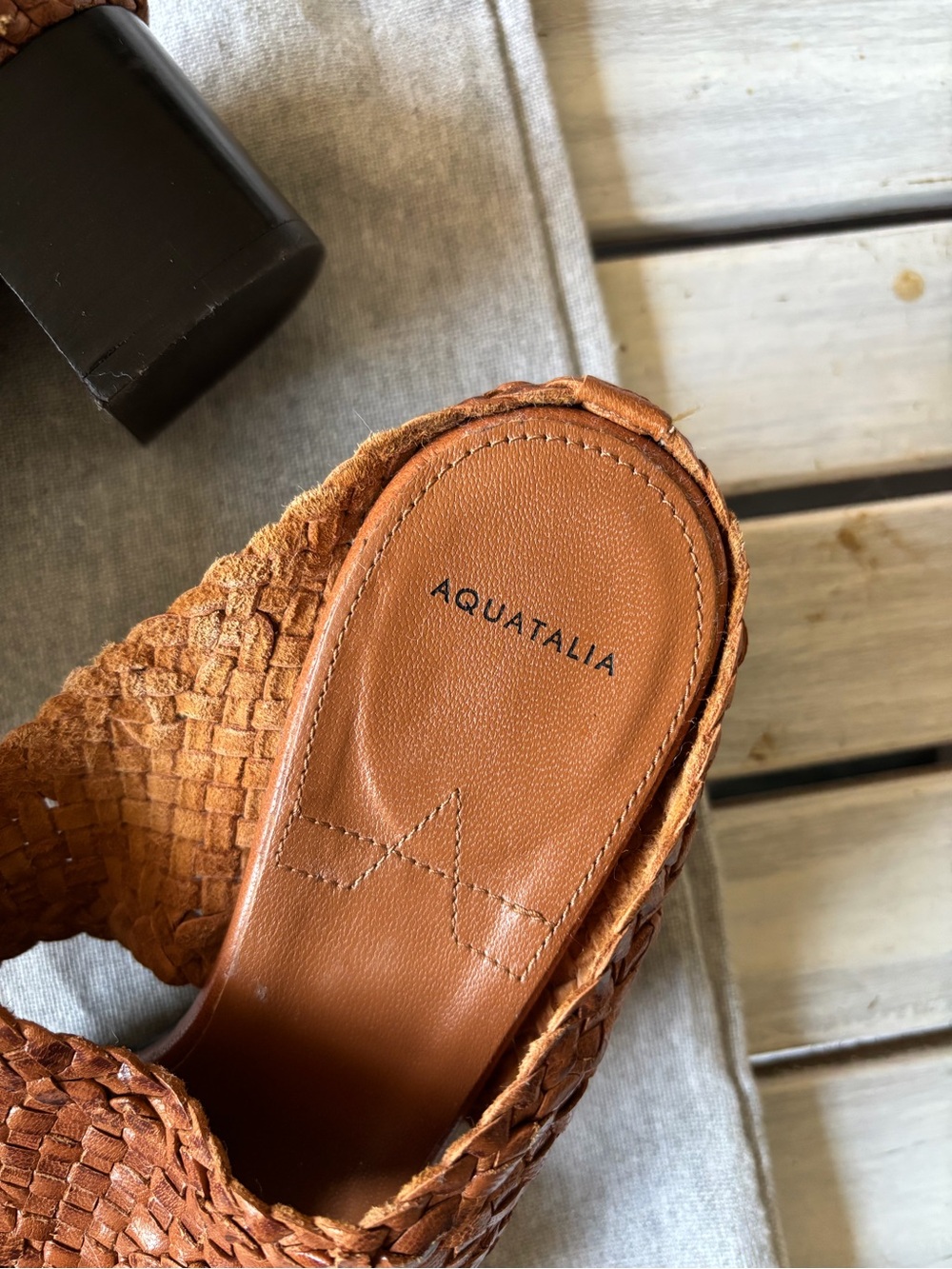 Aquatalia Brown Woven Leather Block Heel Mule Sandals 6.5 Italy - Picture 4 of 11